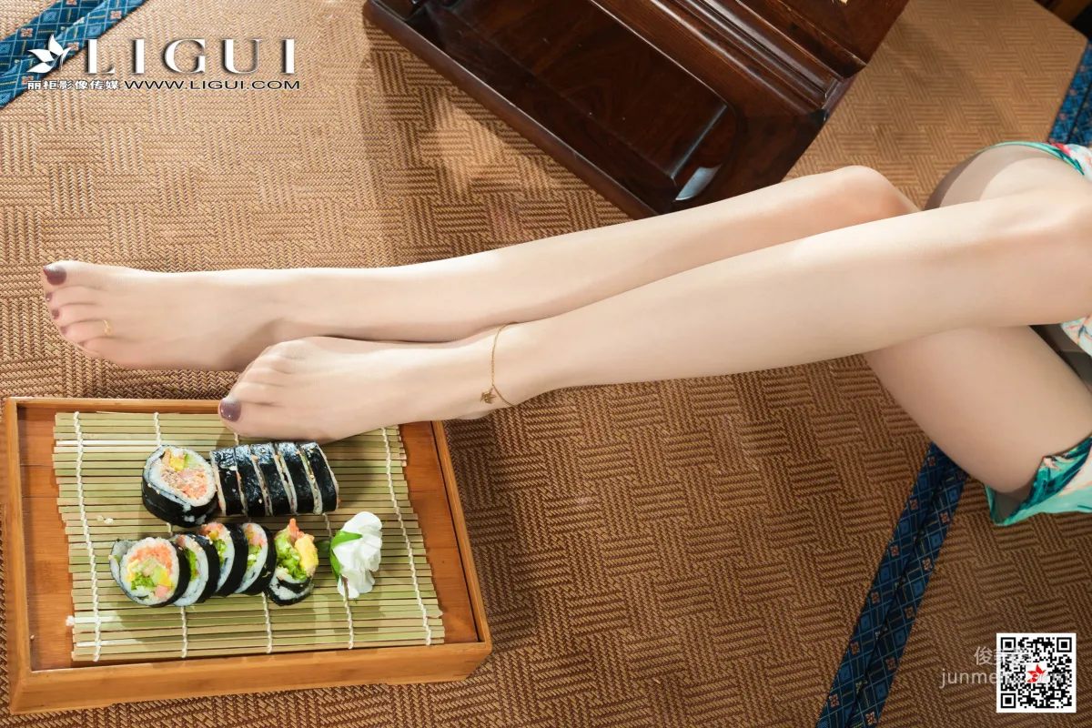 Model Liang Er, Fruit Salad Silk Stockings Temptation, [Ligui] Photo Set photo 42