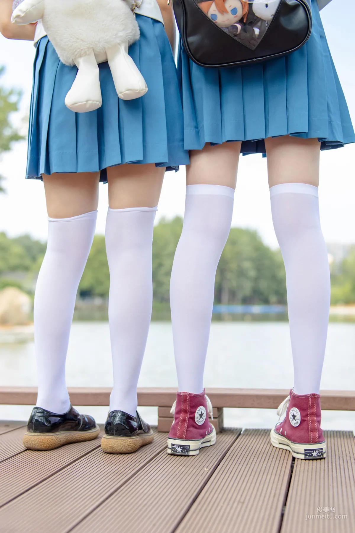 默陌&Aika《80D白絲過膝襪》 [森蘿财團] JKFUN-025 寫真集 85