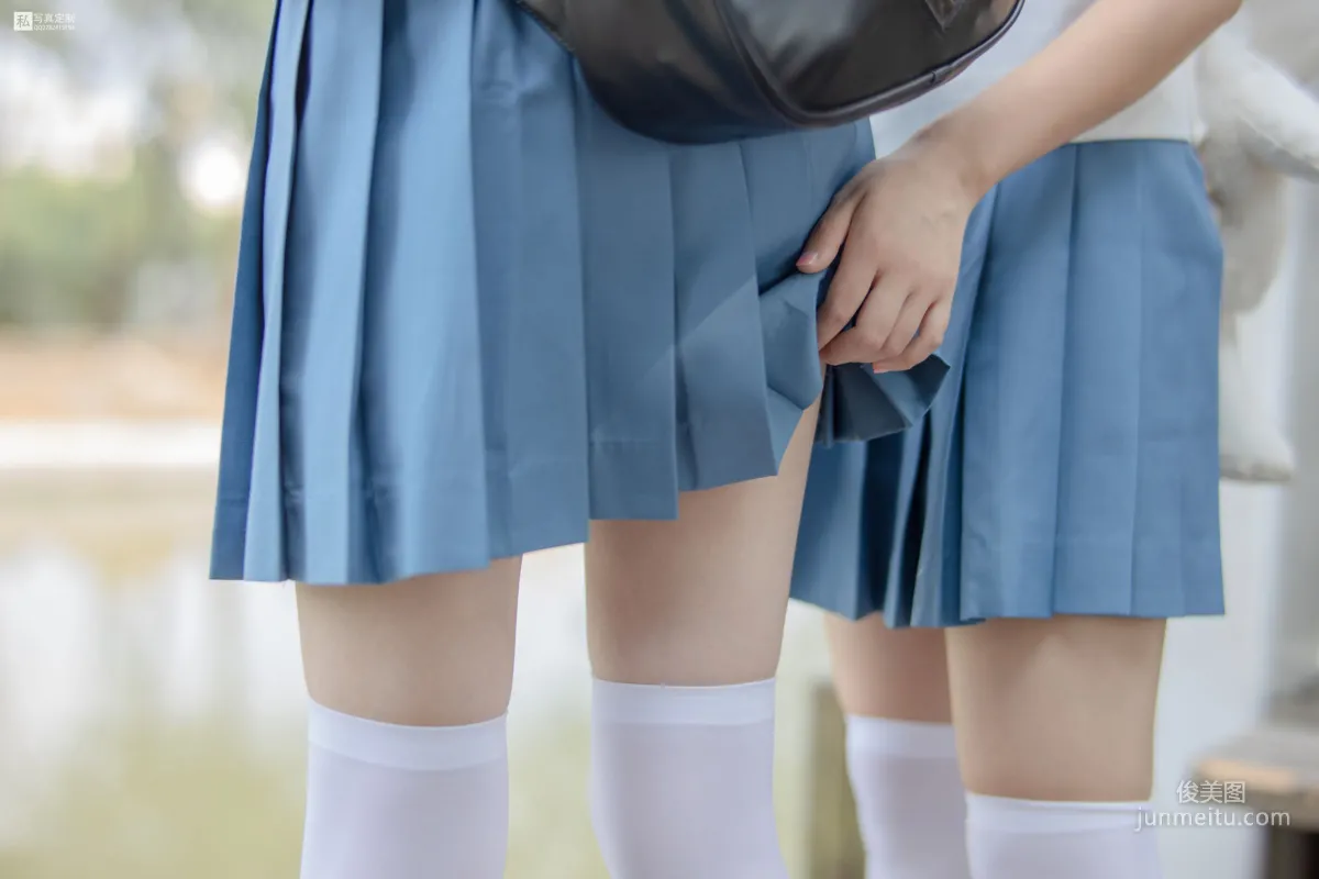 默陌&Aika《80D白絲過膝襪》 [森蘿财團] JKFUN-025 寫真集 62
