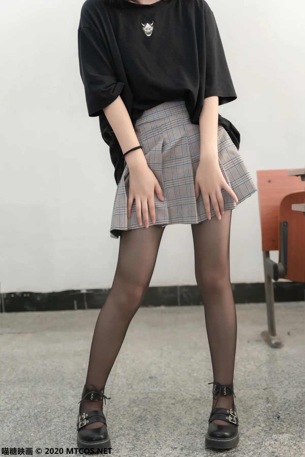 《丝袜酷女孩》 [喵糖映画] VOL.093 写真集2