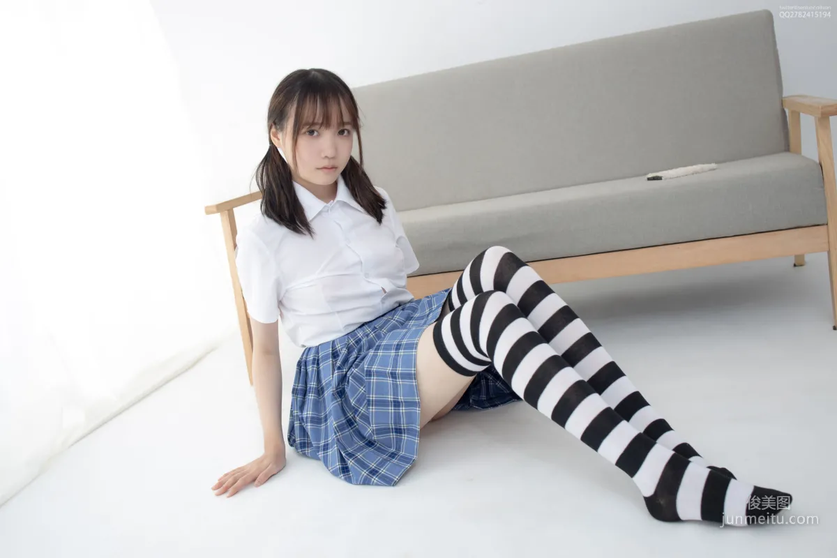 Aika《黑白高筒》 [森萝财团] JKFUN-045 写真集35