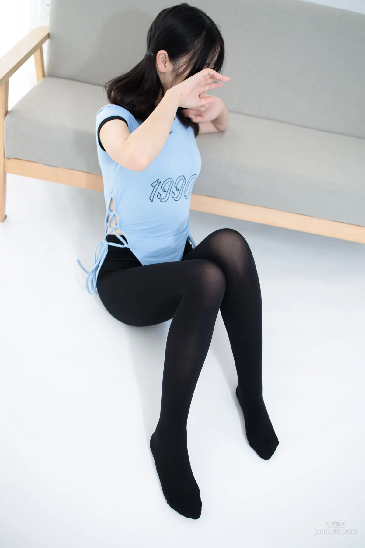 小夜《黑丝80D 踩物》 [森萝财团] JKFUN-034 写真集44