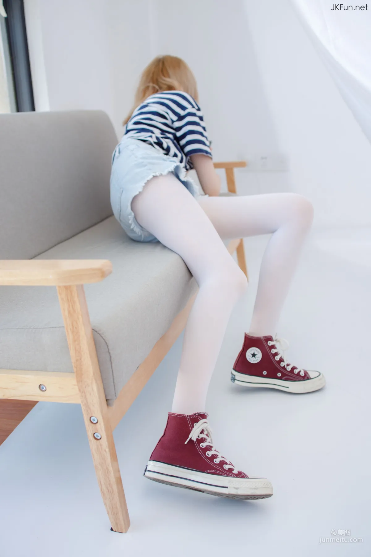 Aika《80D白丝》 [森萝财团] JKFUN-020 写真集5