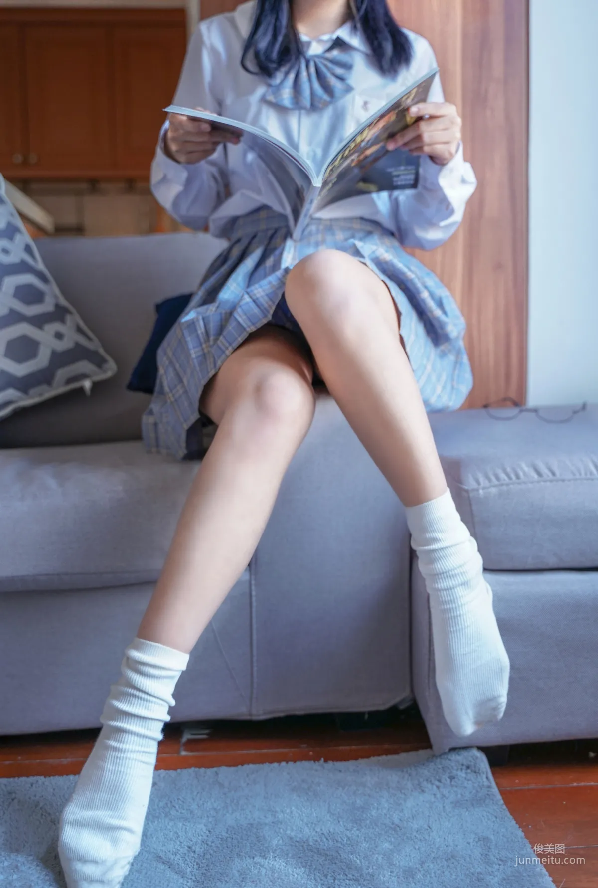 《裸腿制服裙》 [喵糖映画] VOL.047 写真集8