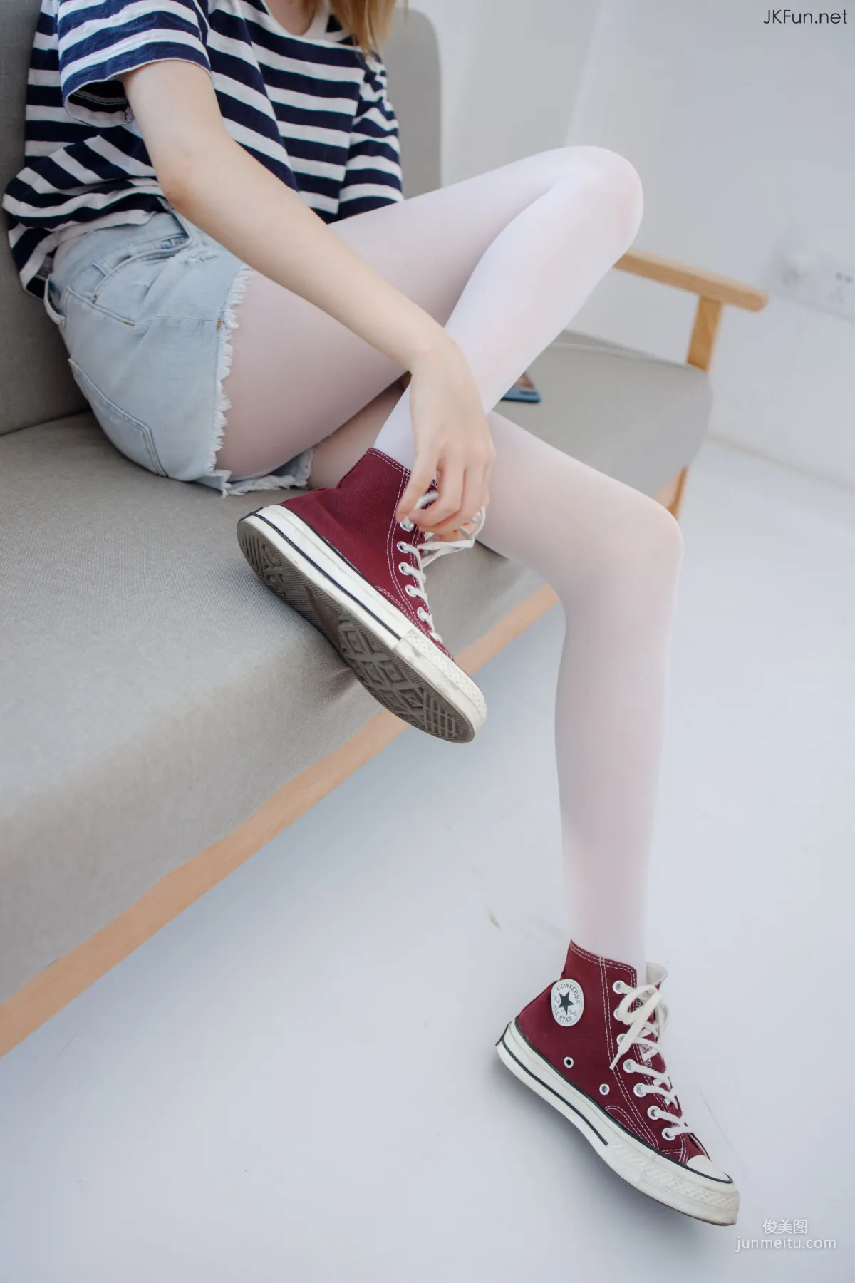 Aika《80D白丝》 [森萝财团] JKFUN-020 写真集14