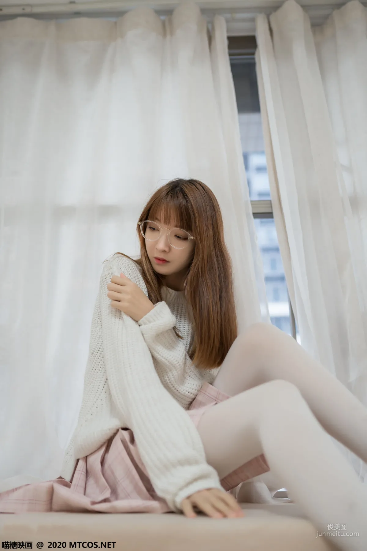 《粉格裙的眼睛娘》 [喵糖映畫] VOL.077 寫真集 32