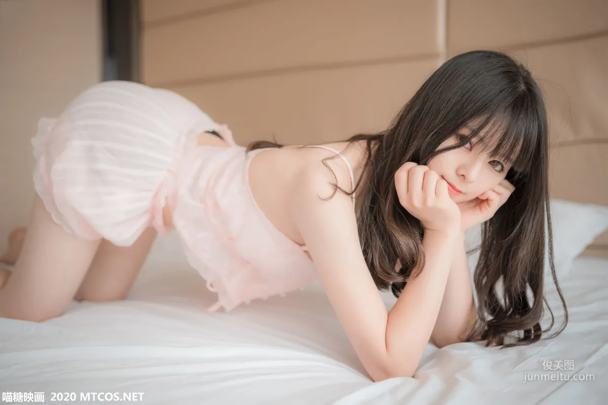 《粉色吊带睡衣》 [喵糖映画] VOL.104 写真集2