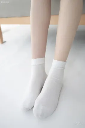 Aika《短棉襪》 [森蘿财團] JKFUN-040 寫真集