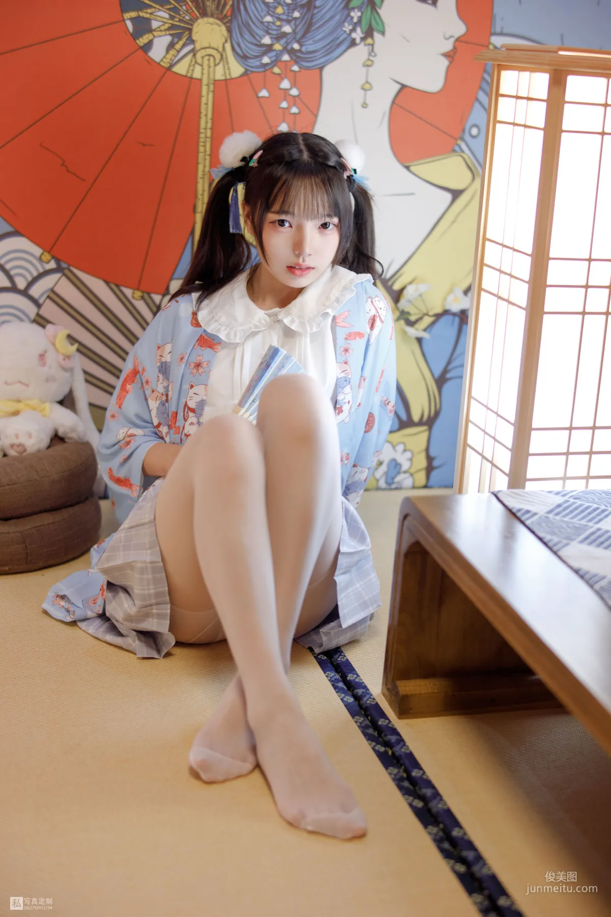 默陌《15D白絲 花裡胡哨的民宿》 [森蘿财團] JKFUN-027 寫真集 57