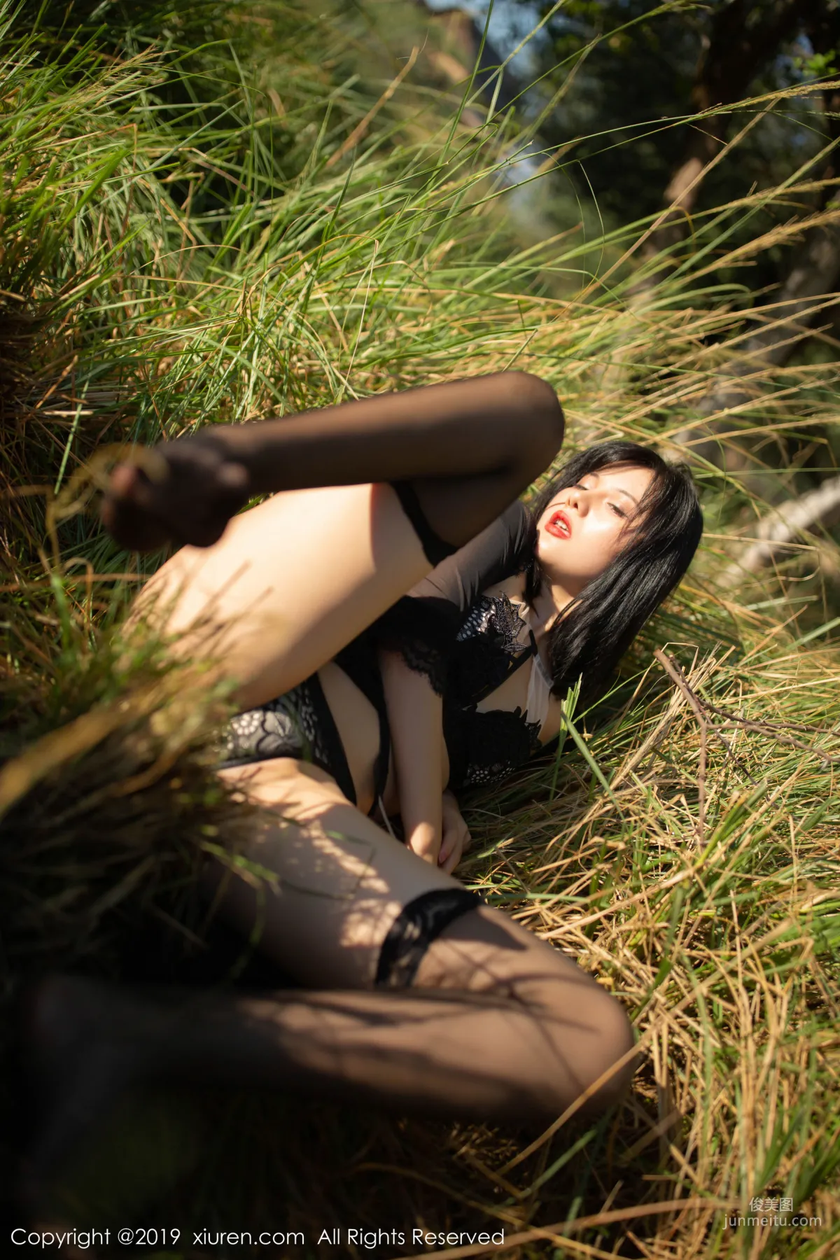 Jiu Shi A Zhu A, Outdoor Grassland Theme [XiuRen] No.1830 Photo Set photo 7