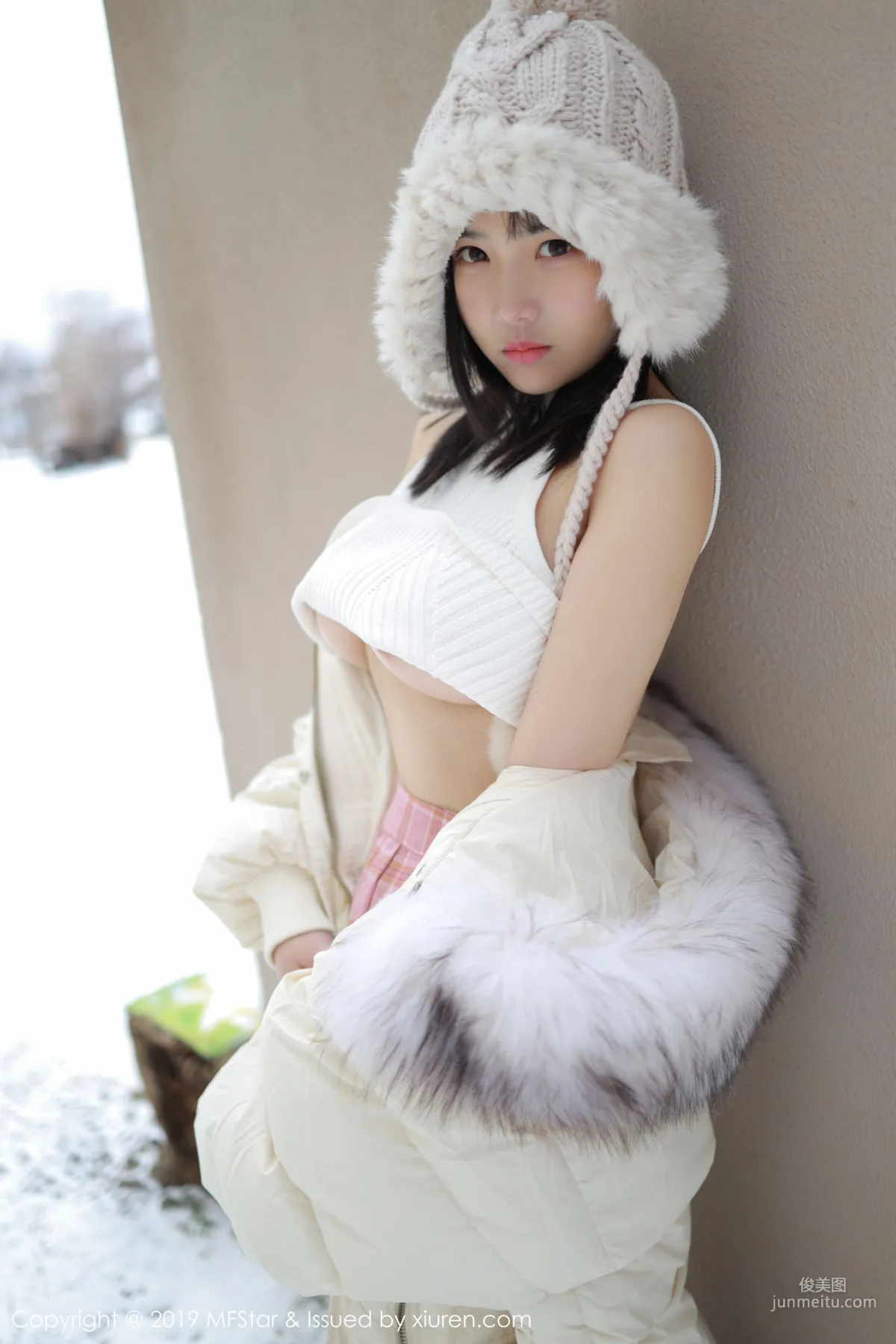 Xu Weiwei mia Snow and Ice Street Snap [MFStar] Vol.246 Photo Set photo 48