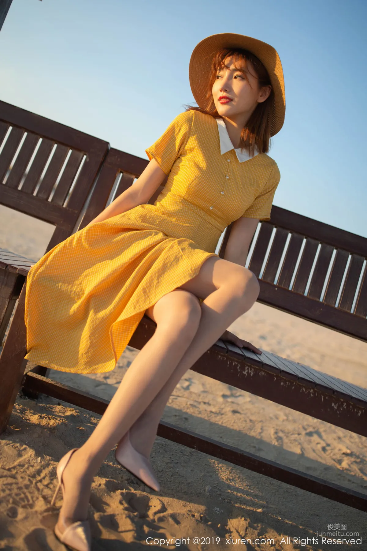 Lu Xuanxuan, Seaside Girlfriend Interaction [XiuRen] No.1812 Photo Set photo 13