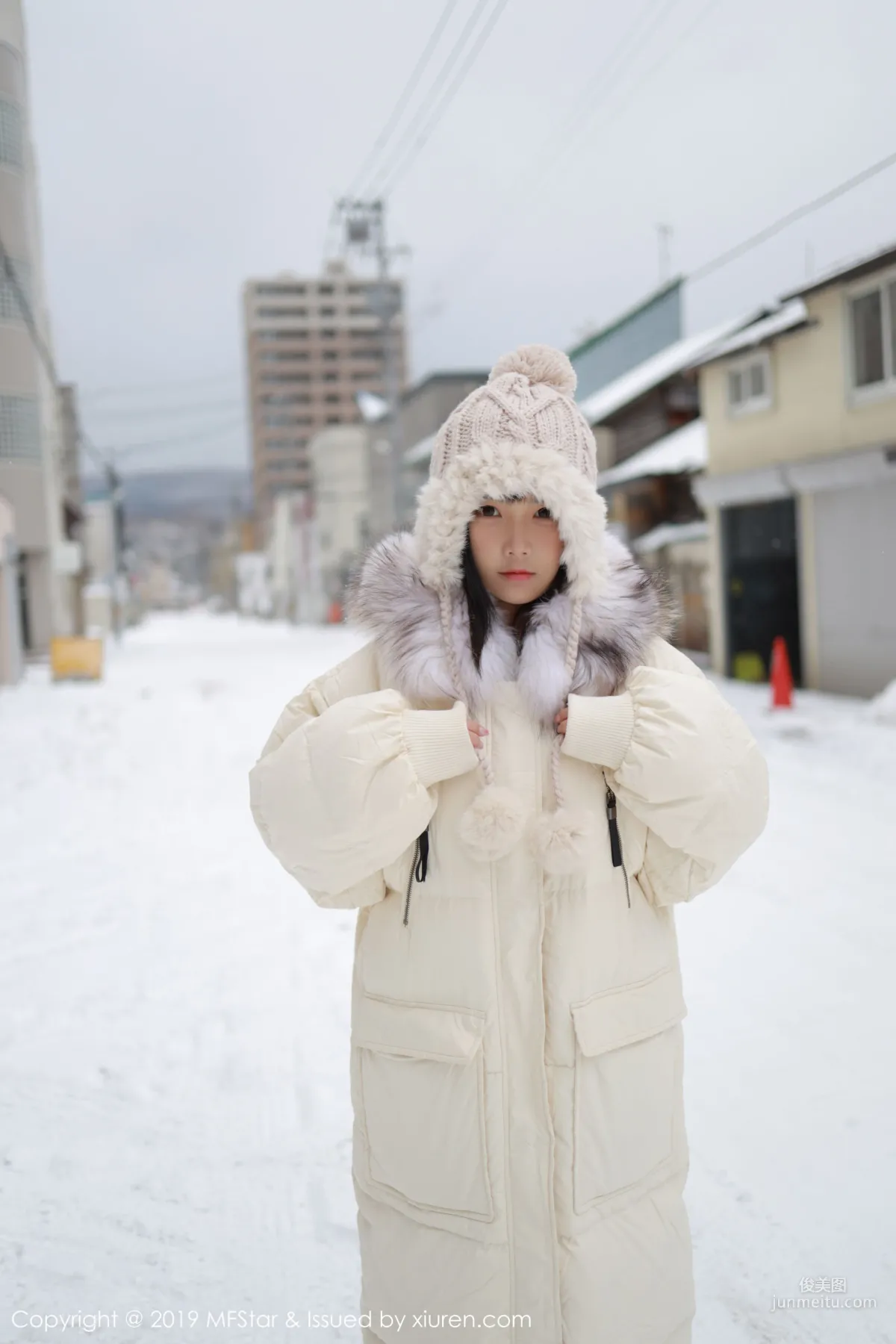 Xu Weiwei mia Snow and Ice Street Snap [MFStar] Vol.246 Photo Set photo 2