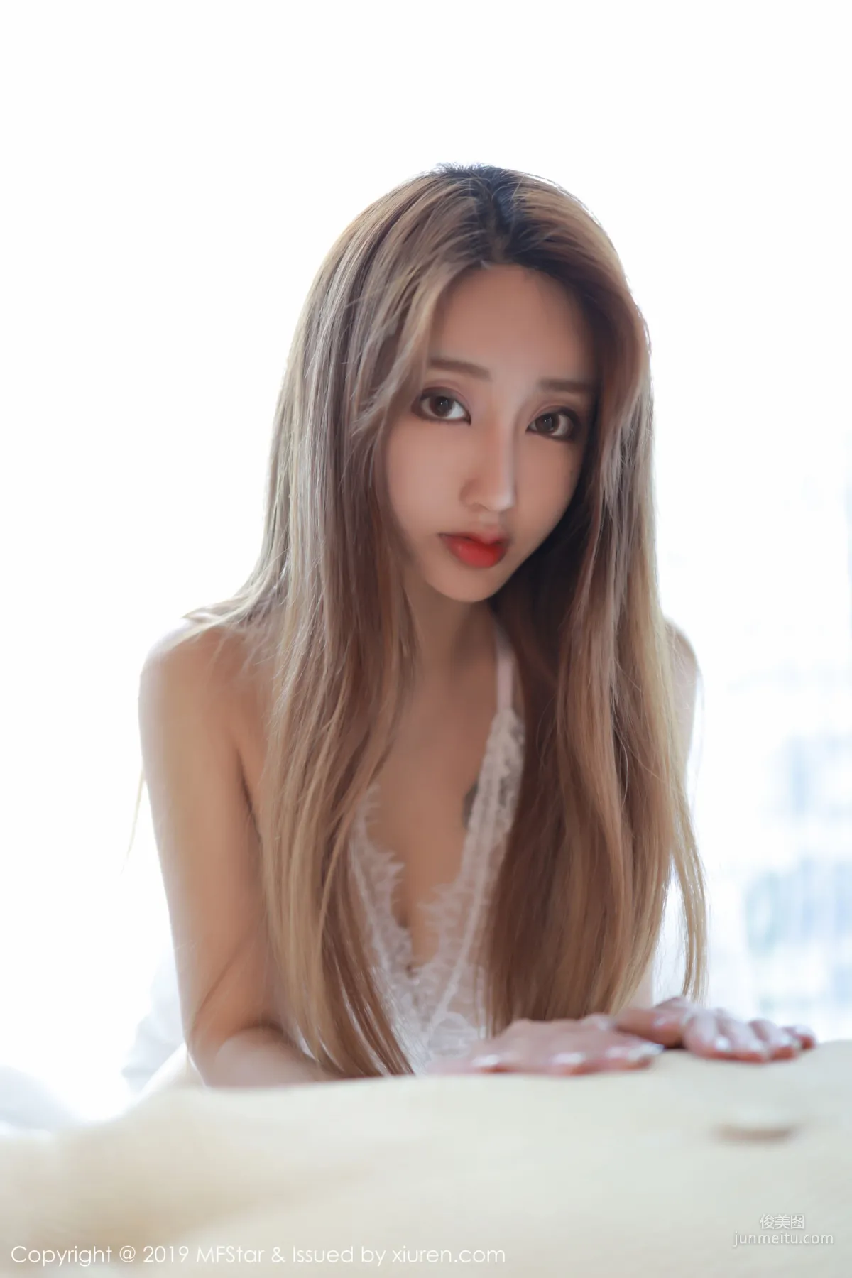 Betty Lin Zixin, Sheer Hollow-Out Lingerie [MFStar] Vol.245 Photo Set photo 38
