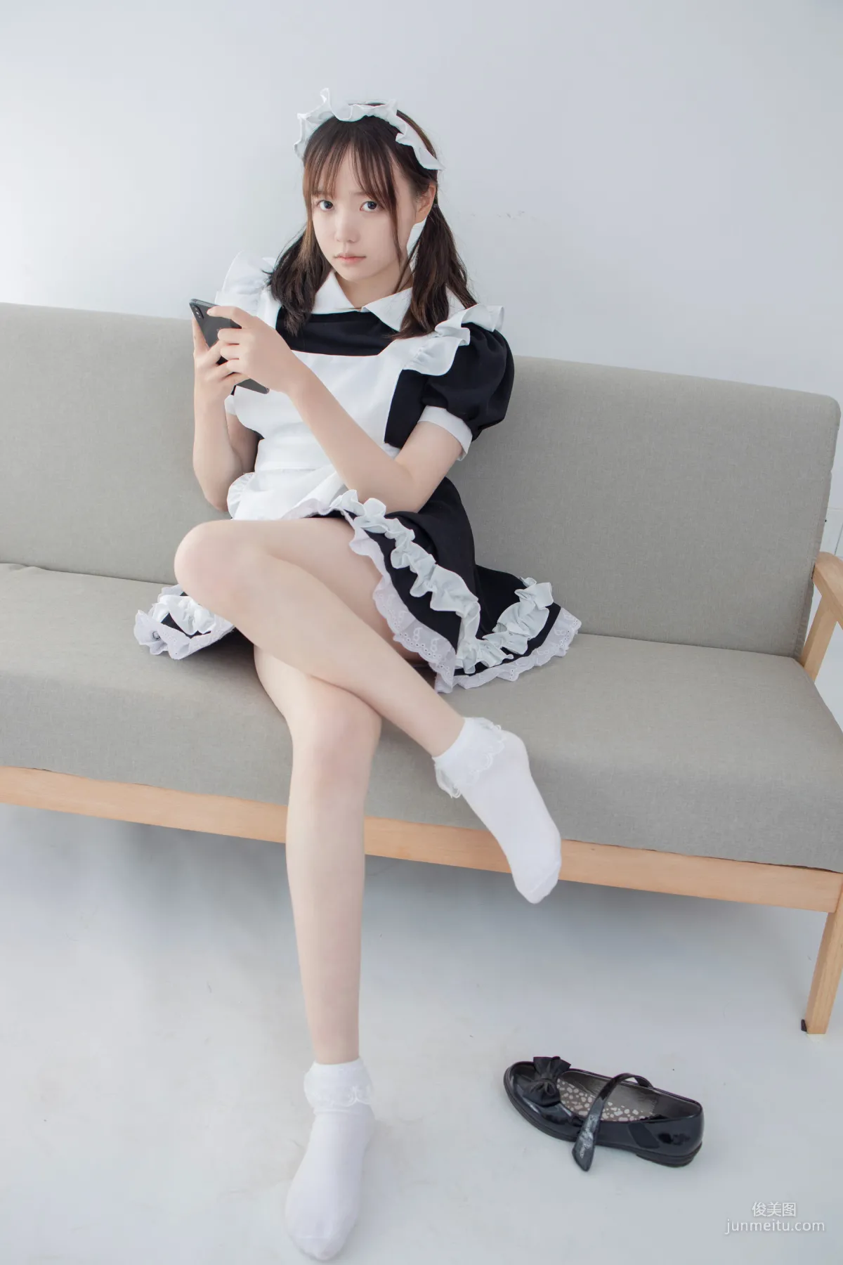 Aika《蕾絲花邊短襪女仆》 [森蘿财團] JKFUN-053 寫真集 22