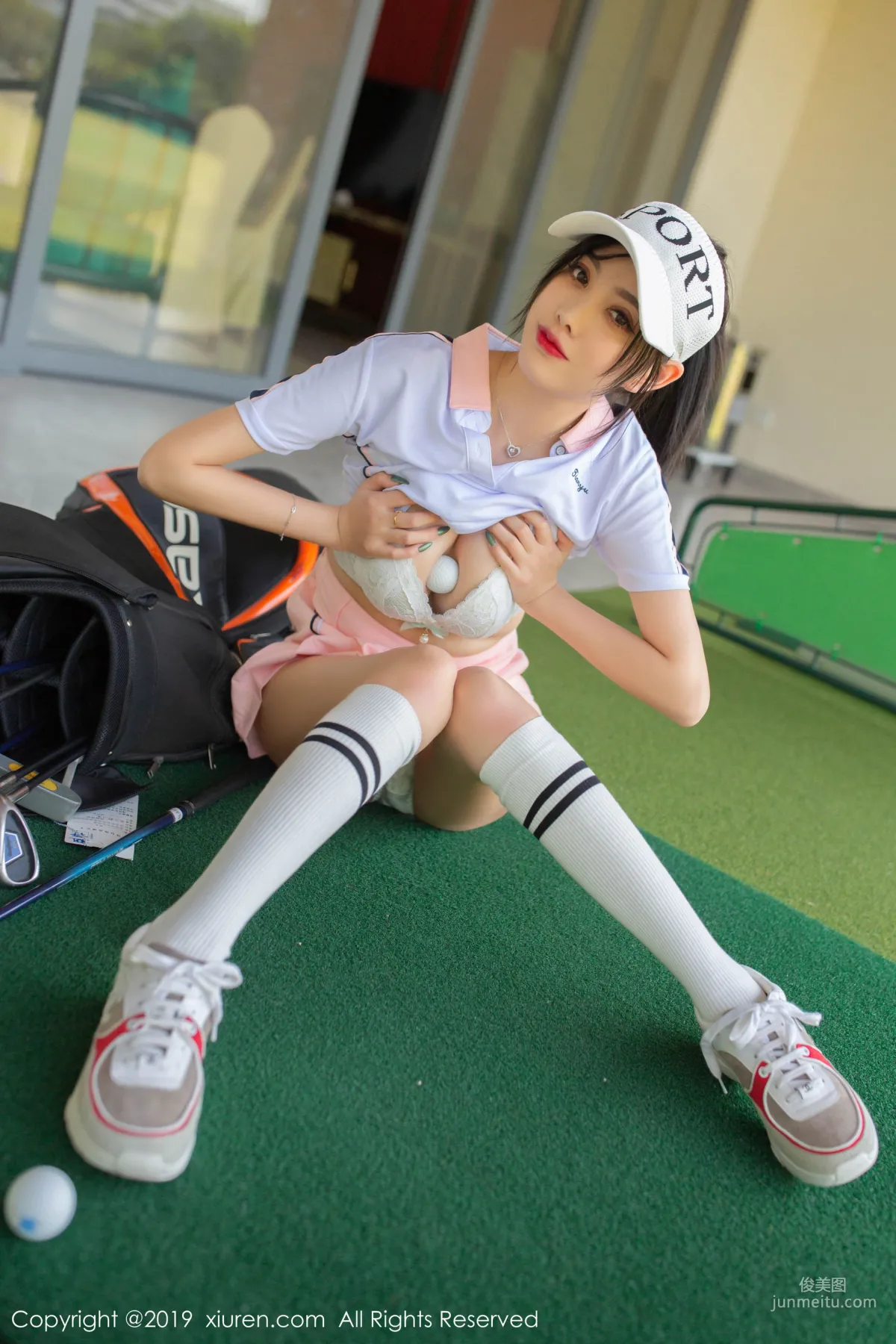 Yang Chenchen sugar, Golf Theme [XiuRen] No.1874 Photo Set photo 35