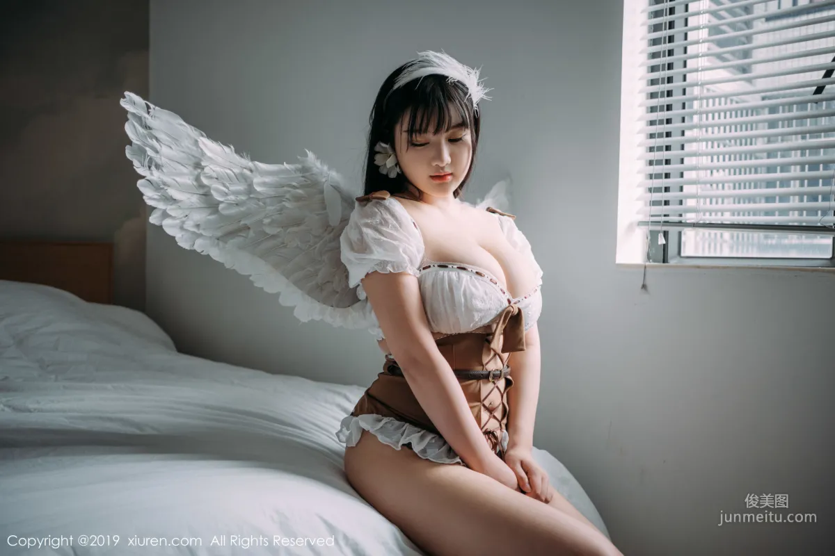 Xiao Younai Baby Face and Big Bust Maid + Seductive Lingerie [XiuRen] No.1824 Photo Set photo 12