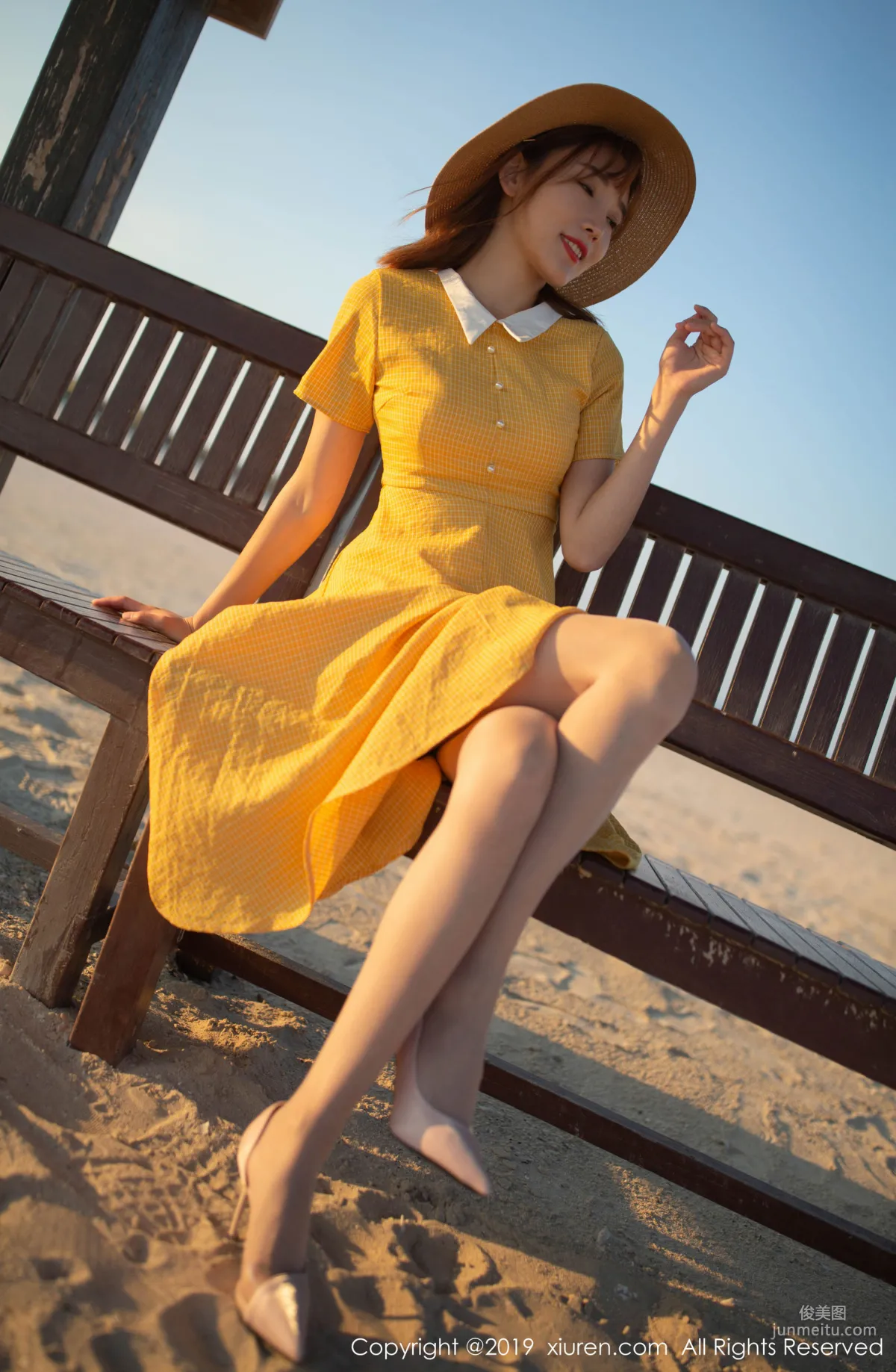 Lu Xuanxuan, Seaside Girlfriend Interaction [XiuRen] No.1812 Photo Set photo 12
