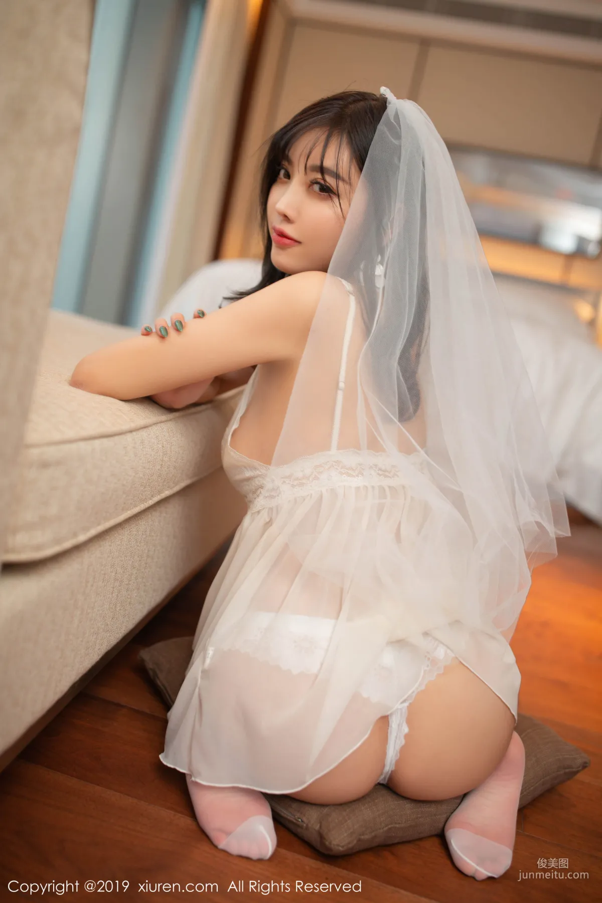Yang Chenchen sugar, Such a Touching Bride [XiuRen] No.1819 Photo Set photo 9