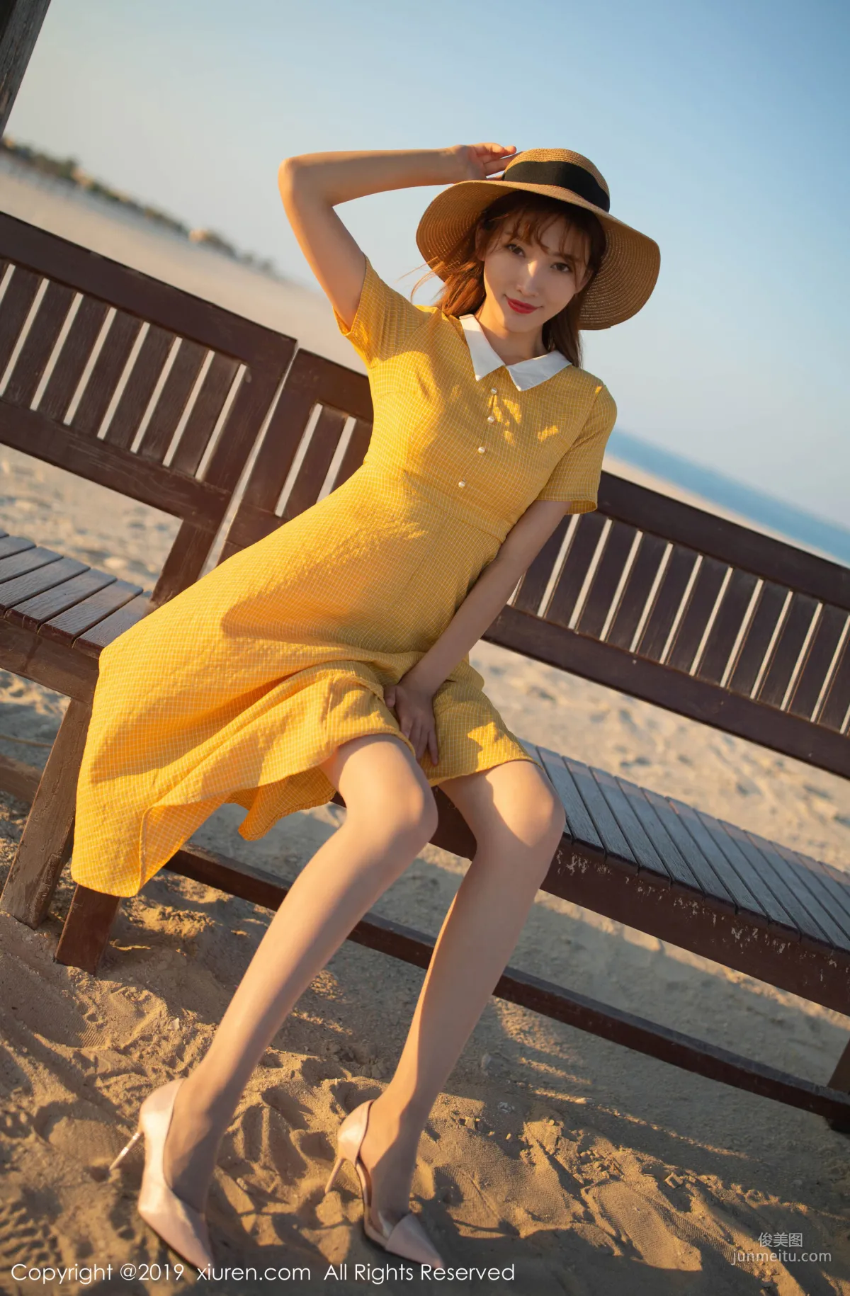 Lu Xuanxuan, Seaside Girlfriend Interaction [XiuRen] No.1812 Photo Set photo 1