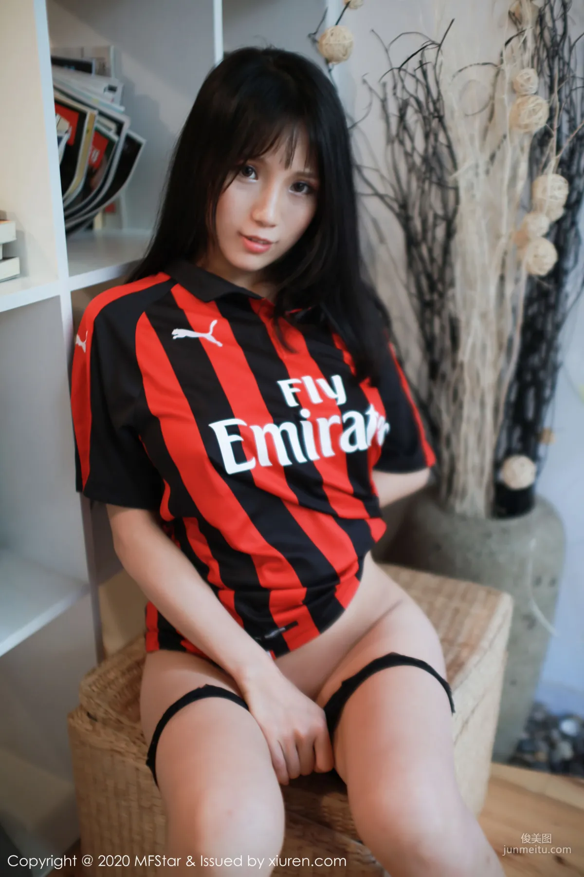 Li Keke 'Vacuum Pajamas and Jersey Series' [MFStar] Vol.258 photo 43