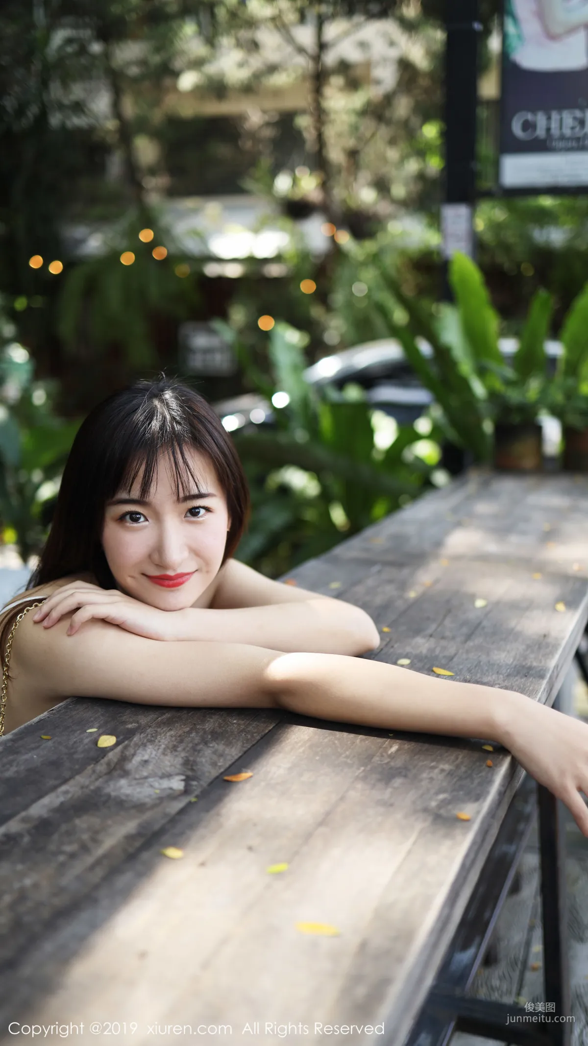 Yi'er Latte, Outdoor Fresh Theme Series [XiuRen] No.1892 Photo Set photo 37
