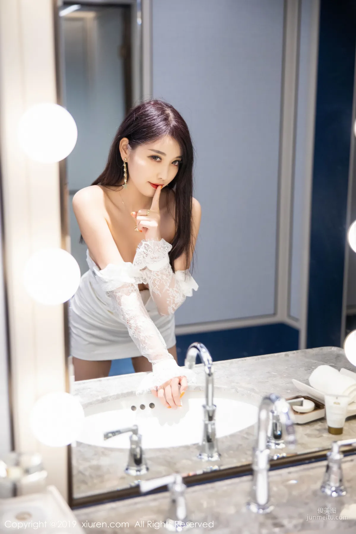 Yang Chenchen sugar "Legs with Ultimate Penetrating Beauty, Private Shoot" [XiuRen] No.1884 Photo Set photo 105