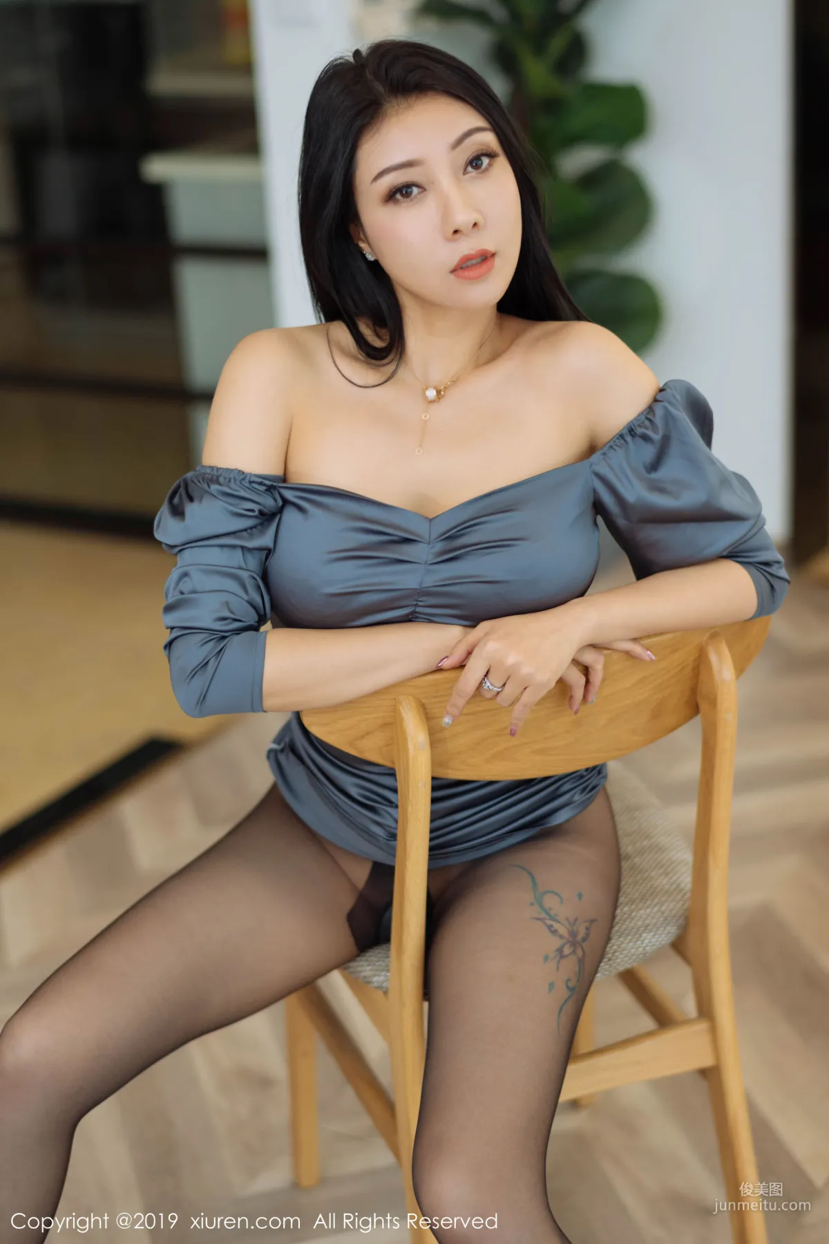 Guoer Victoria "The Ultimate Temptation of a Tube Top Lingerie and Black Stockings" [XiuRen] No.1863 Photo Set photo 7