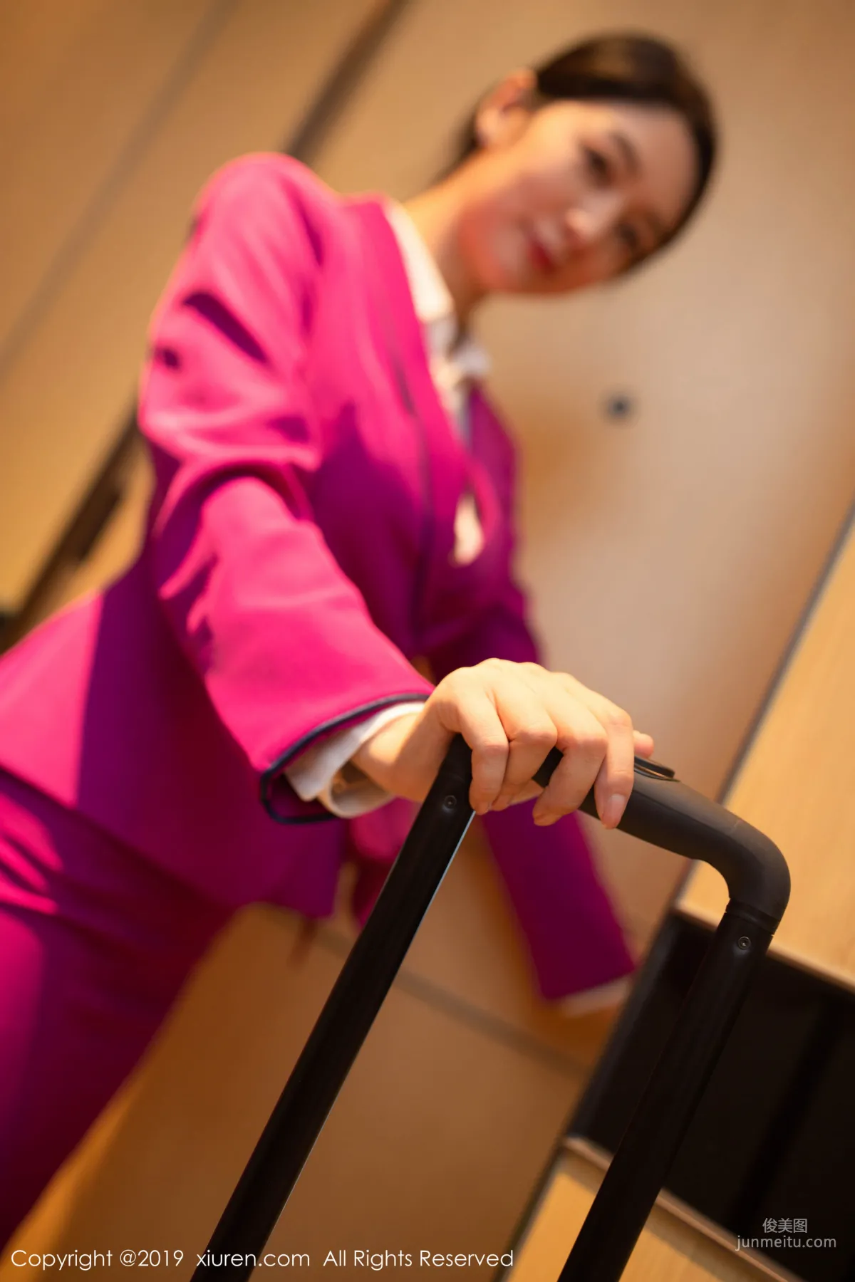 Angela Xiao Reba, Top-Grade Sexy Flight Attendant Uniform [XiuRen] No.1799 Photo Set photo 12