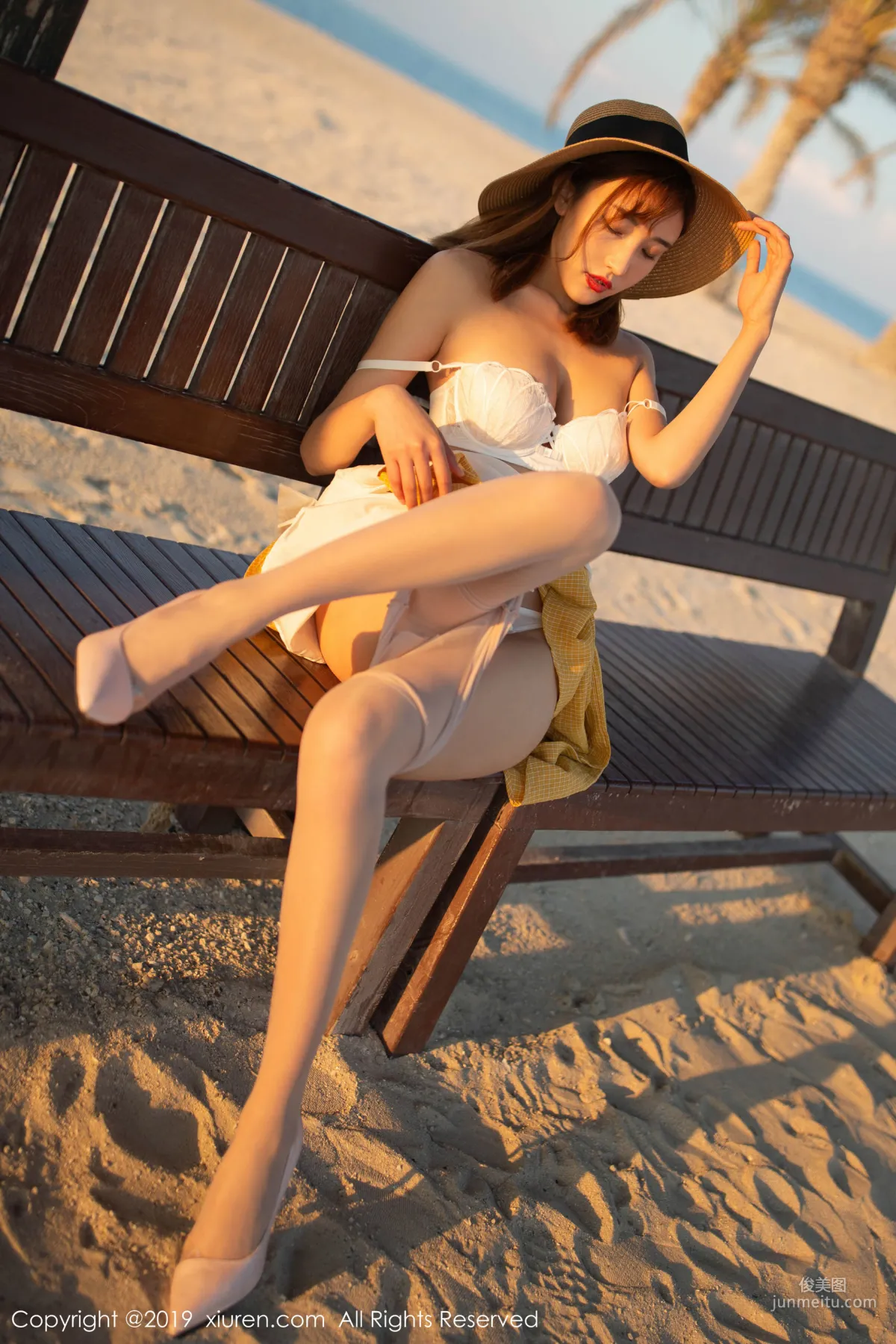 Lu Xuanxuan, Seaside Girlfriend Interaction [XiuRen] No.1812 Photo Set photo 42