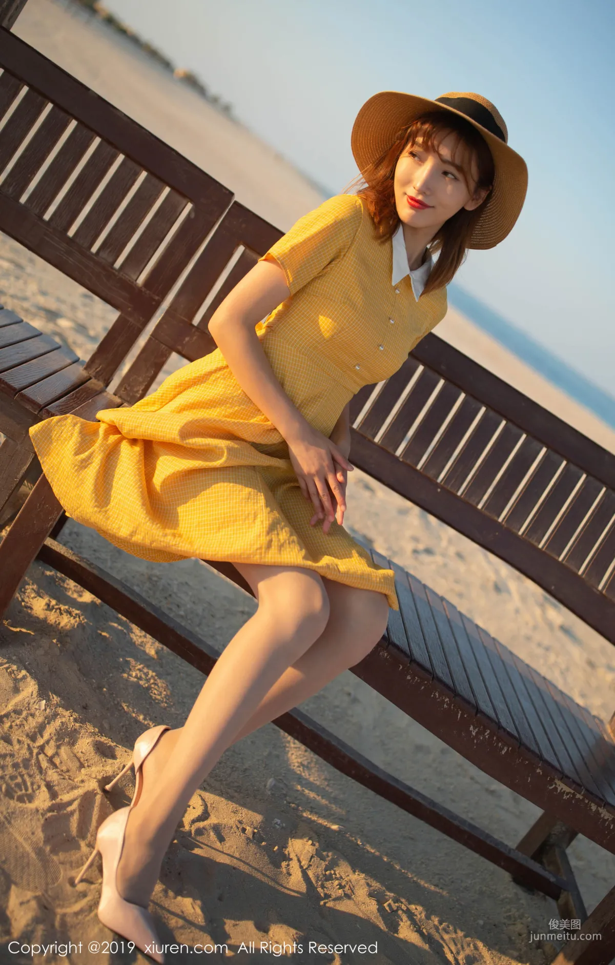 Lu Xuanxuan, Seaside Girlfriend Interaction [XiuRen] No.1812 Photo Set photo 10