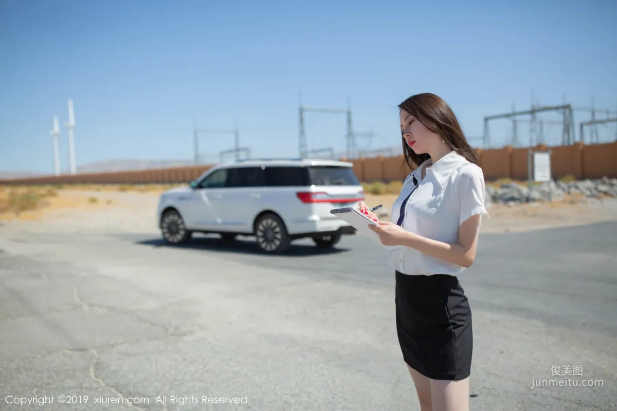 Meng Xinyue, Electric Field Executive Series [XiuRen] No.1833 Photo Set photo 4