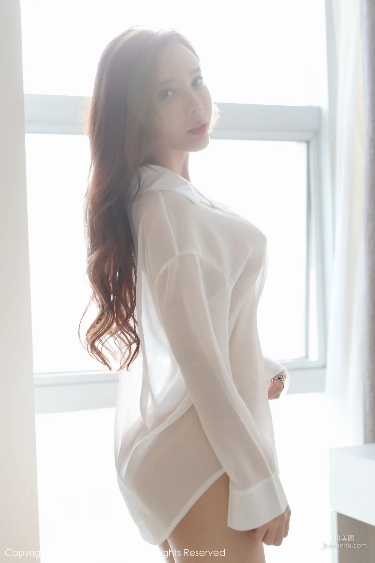 Ai Xiaoqing "White Shirt and Short Skirt" [XiuRen] No.1879 Photo Set photo 46