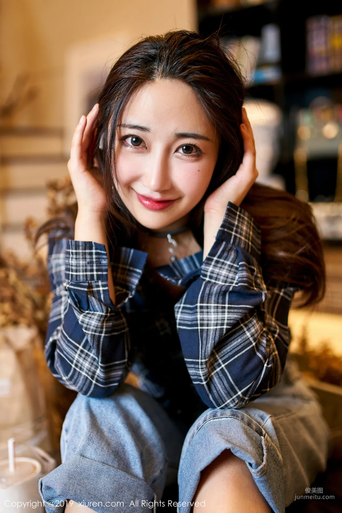 Betty Lin Zixin 'The Allure of Lingerie and Jeans in Front of the Bookshelf' [XiuRen] No.1847 Photo Set photo 26