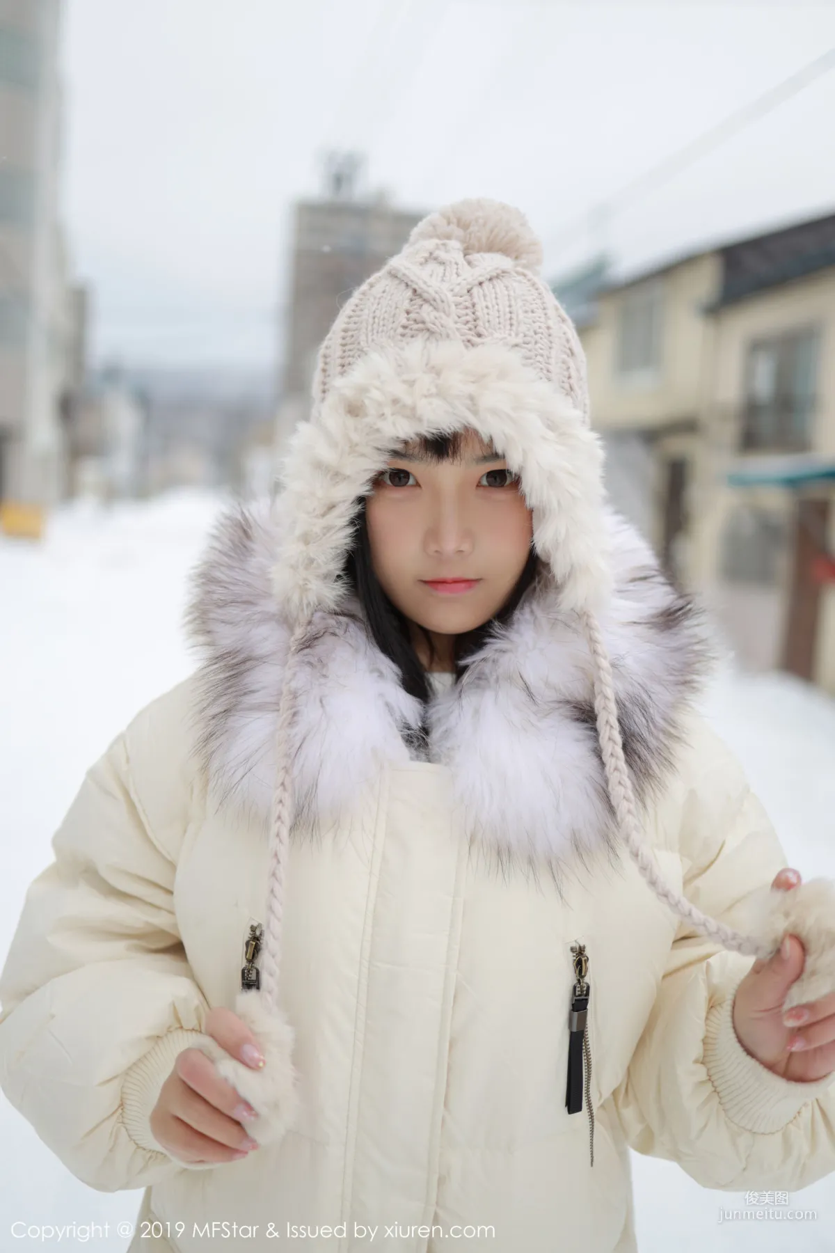 Xu Weiwei mia Snow and Ice Street Snap [MFStar] Vol.246 Photo Set photo 5