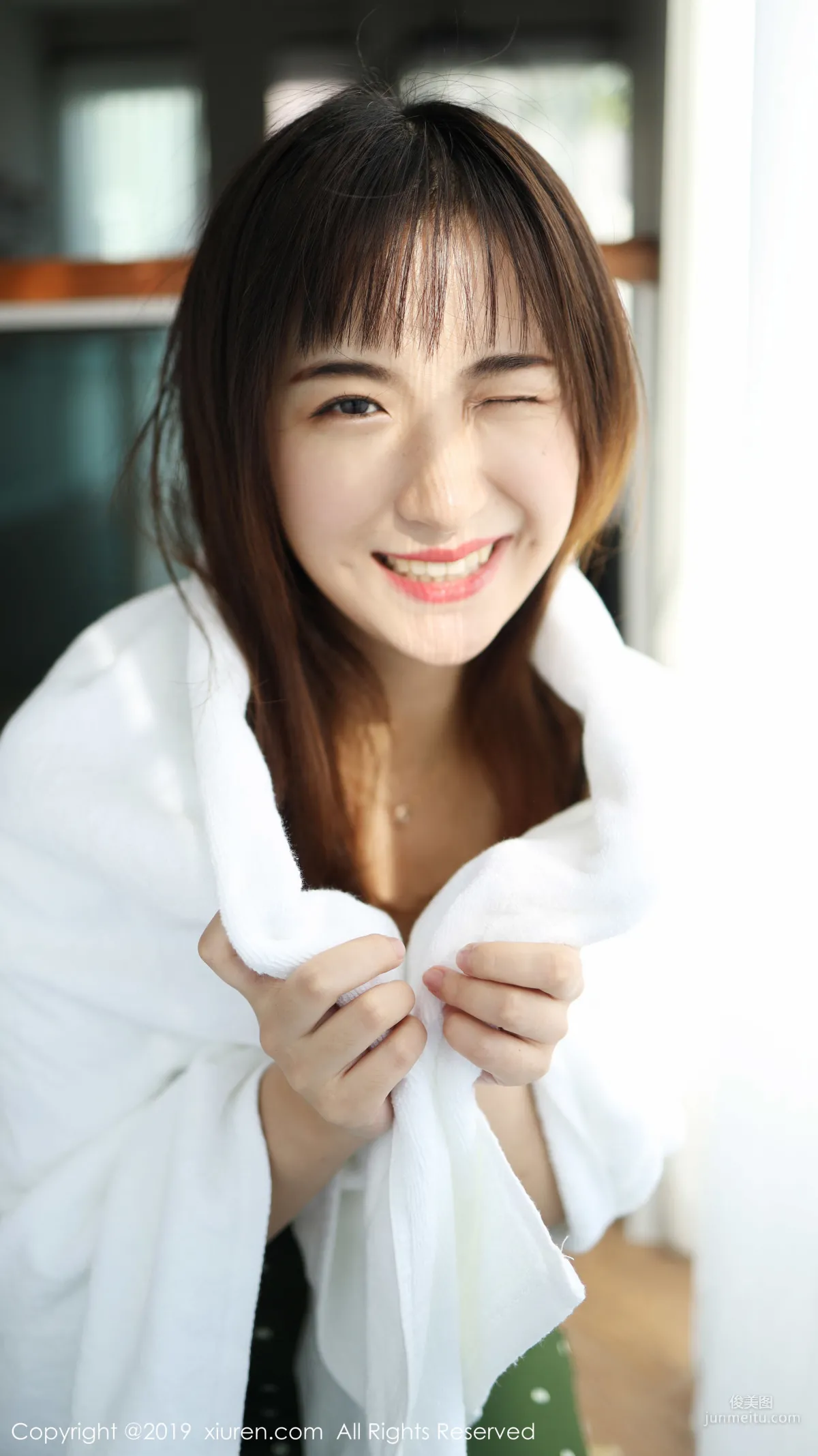 Yi'er Latte, Outdoor Fresh Theme Series [XiuRen] No.1892 Photo Set photo 26