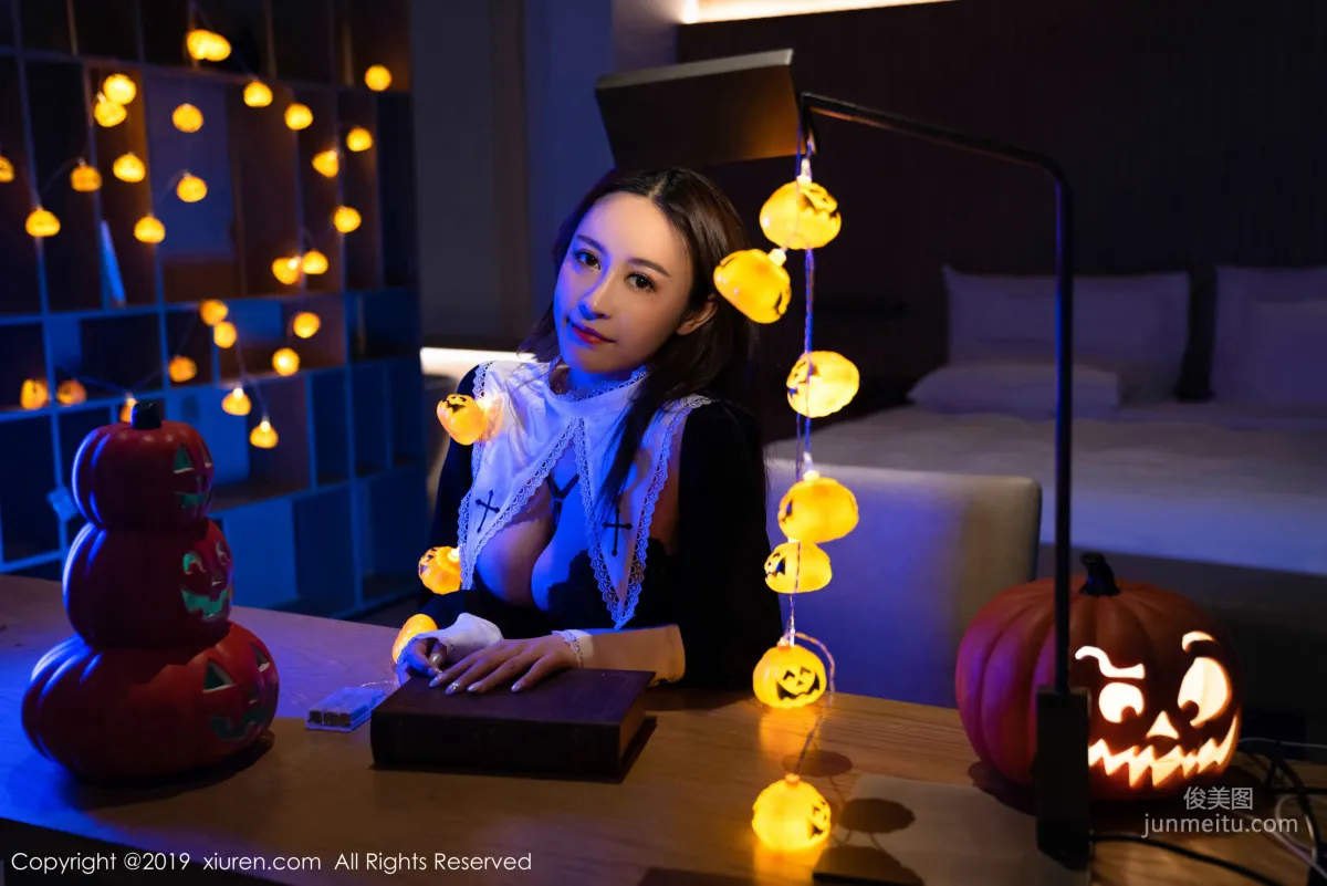 Zhou Jingkong, Curvy and Hot Charming Beauty [XiuRen] No.1802 Photo Set photo 1