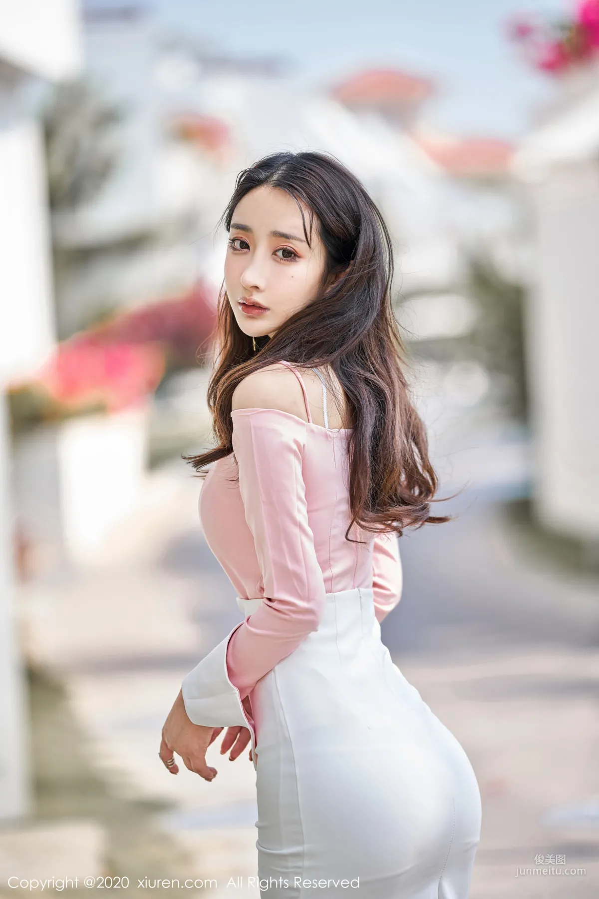 Betty Lin Zixin, White Stockings Seduction Under the White Skirt Theme Series, [XiuRen] No.1944 Photo Set photo 11
