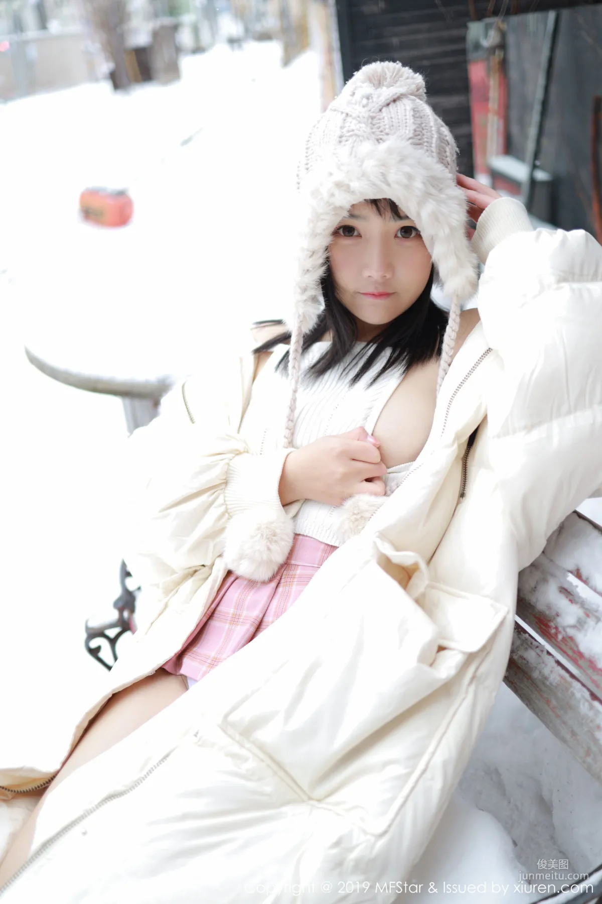 Xu Weiwei mia Snow and Ice Street Snap [MFStar] Vol.246 Photo Set photo 32