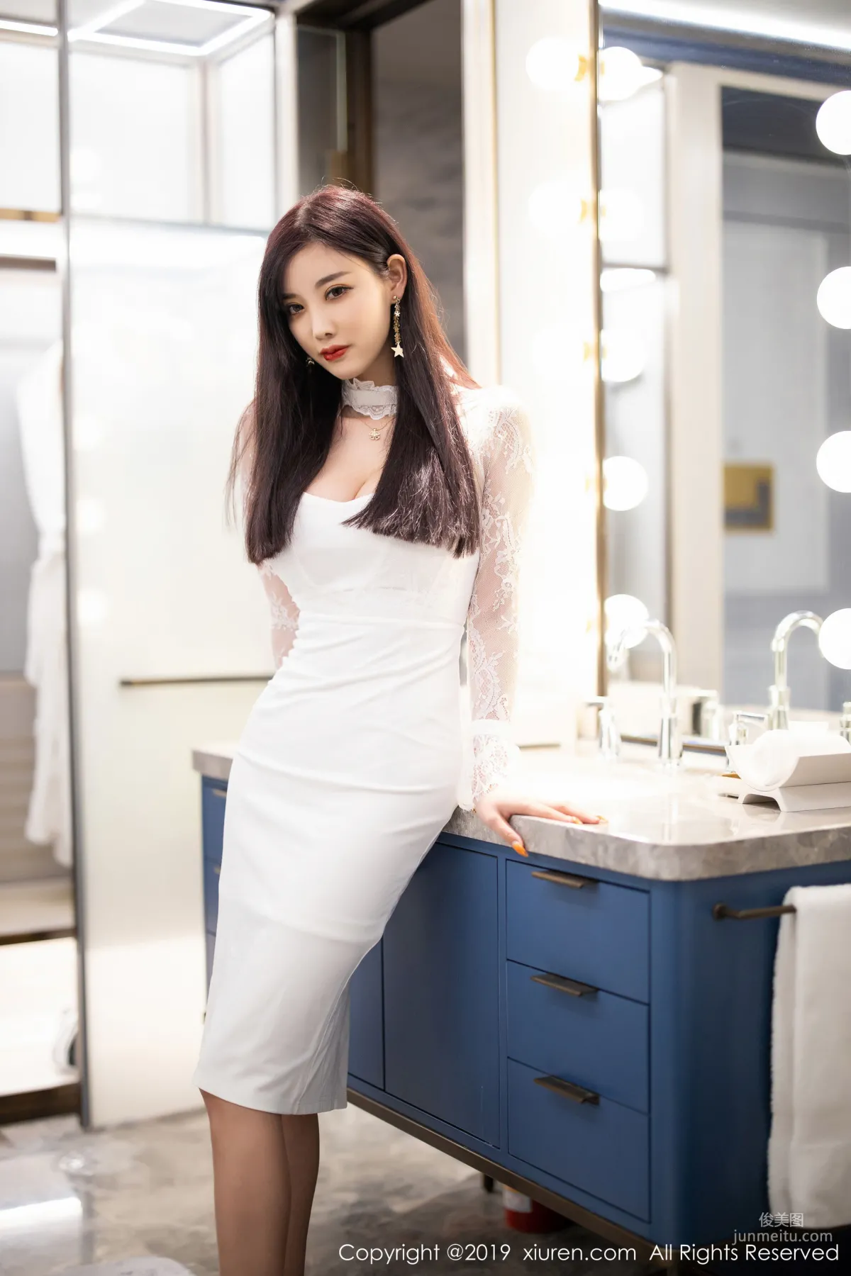 Yang Chenchen sugar "Legs with Ultimate Penetrating Beauty, Private Shoot" [XiuRen] No.1884 Photo Set photo 1