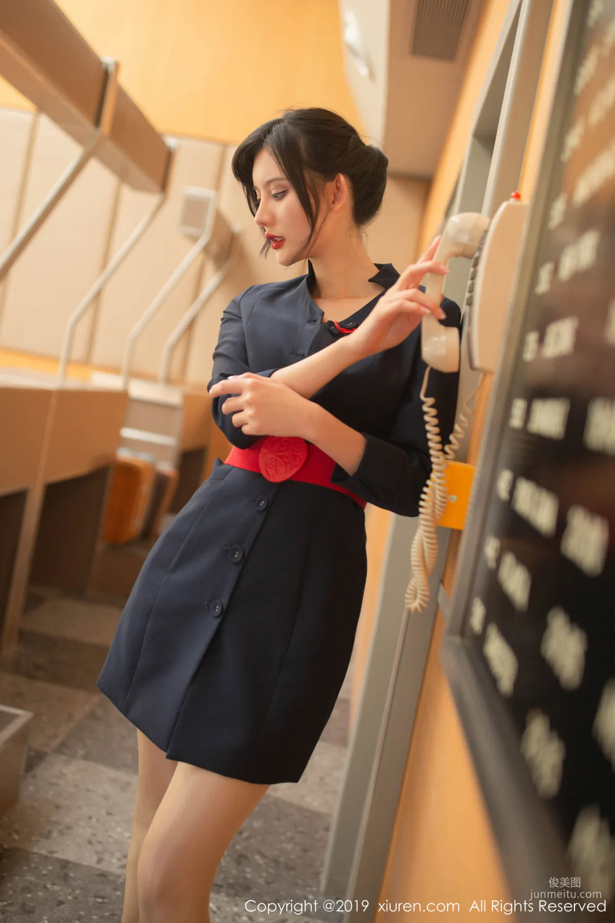 A Zhu 'Arcade Ground Crew Theme' [XiuRen] No.1881 Photo Set photo 28