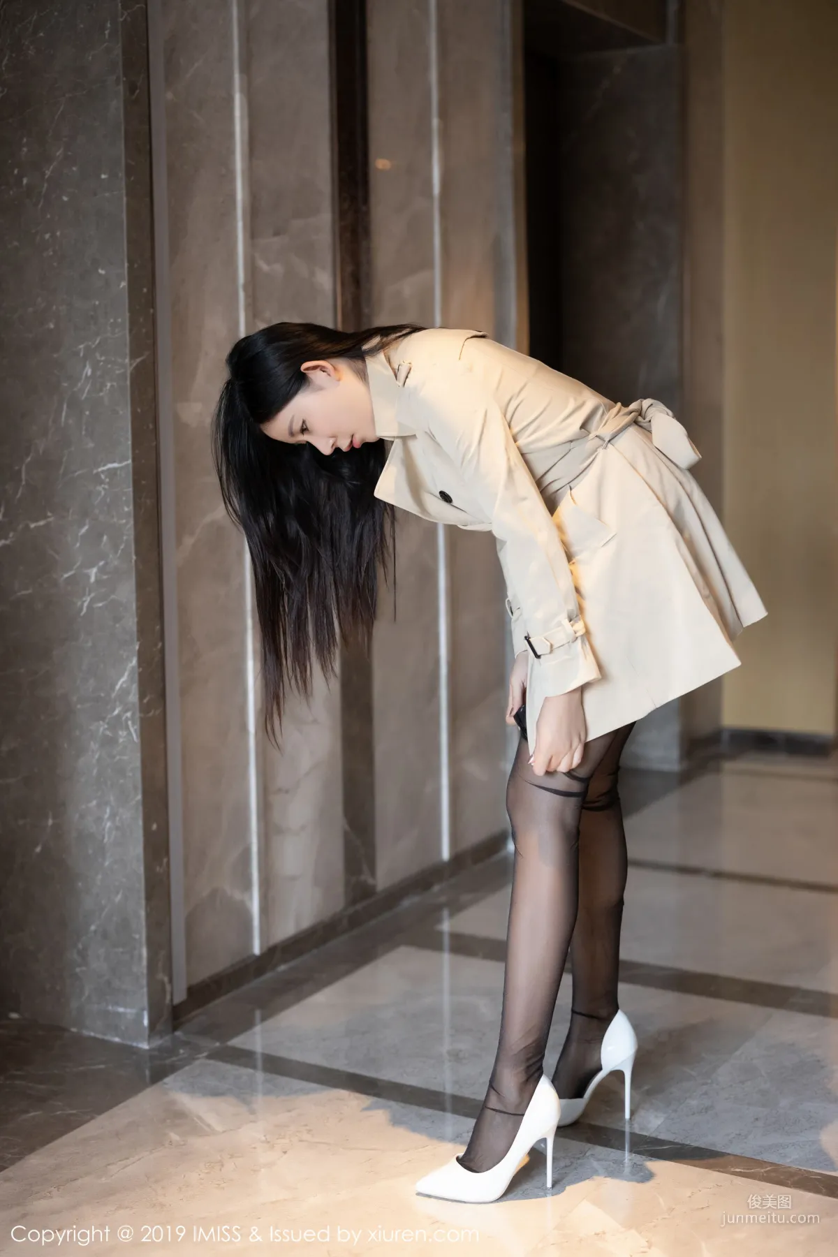 nova Li Ya Wild Leopard Print and Alluring Stockings [IMISS] Vol.402 Photo Set photo 8