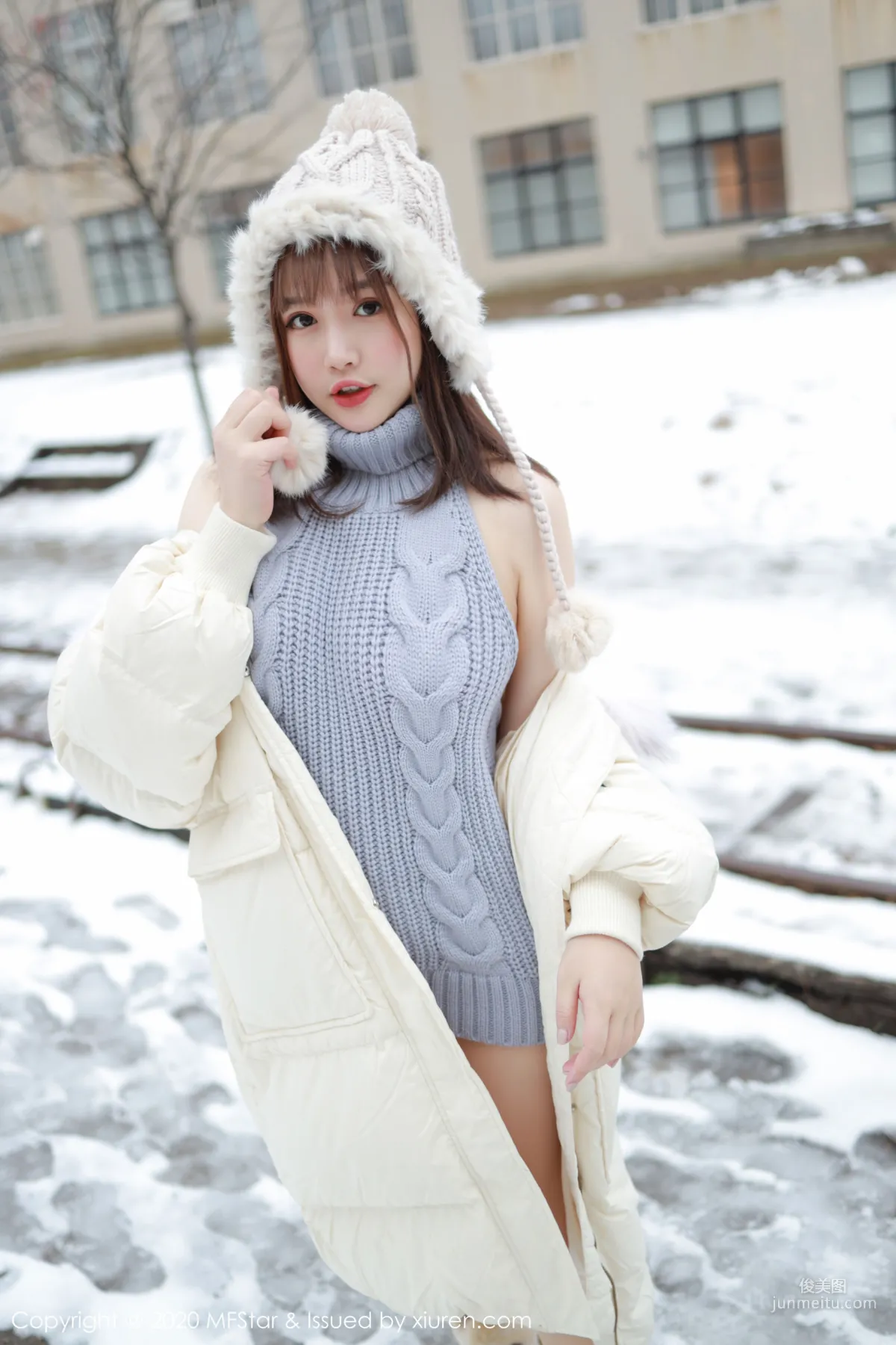 恩率babe《性感开背毛衣系列》 [模范学院MFStar] Vol.262 写真集10