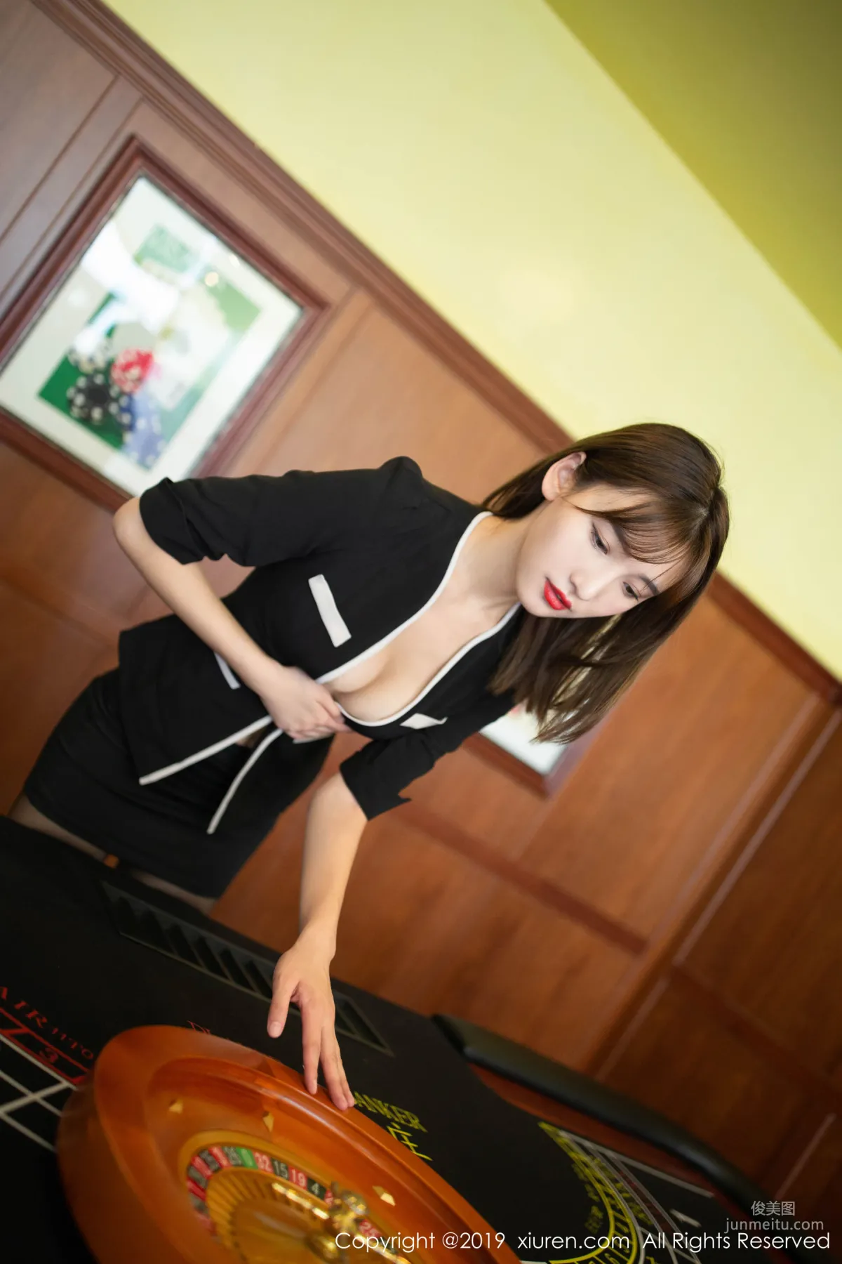 Lu Xuanxuan, Casino Dealer Theme, [XiuRen] No.1807 Photo Set photo 53