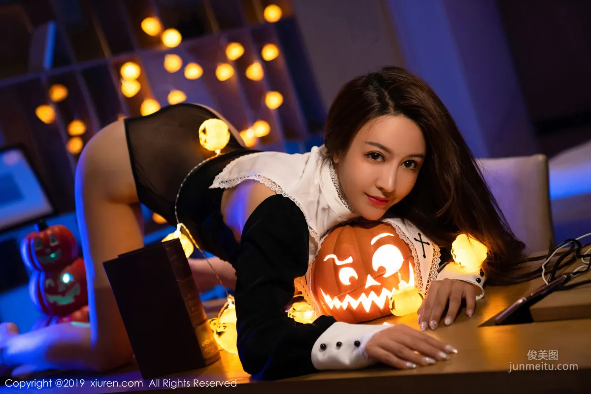 Zhou Jingkong, Curvy and Hot Charming Beauty [XiuRen] No.1802 Photo Set photo 32