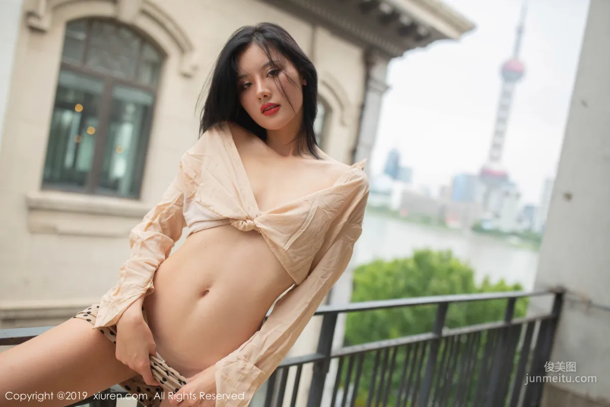 Jiushi Azhu a "Shanghai Balcony Outdoor Shoot Series" [XiuRen] No.1842 Photo Set photo 23