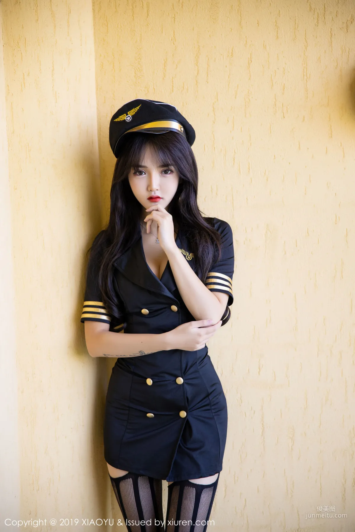 Miko Jiang Handsome Policewoman Uniform [XIAOYU] Vol.206 Photo Set photo 11