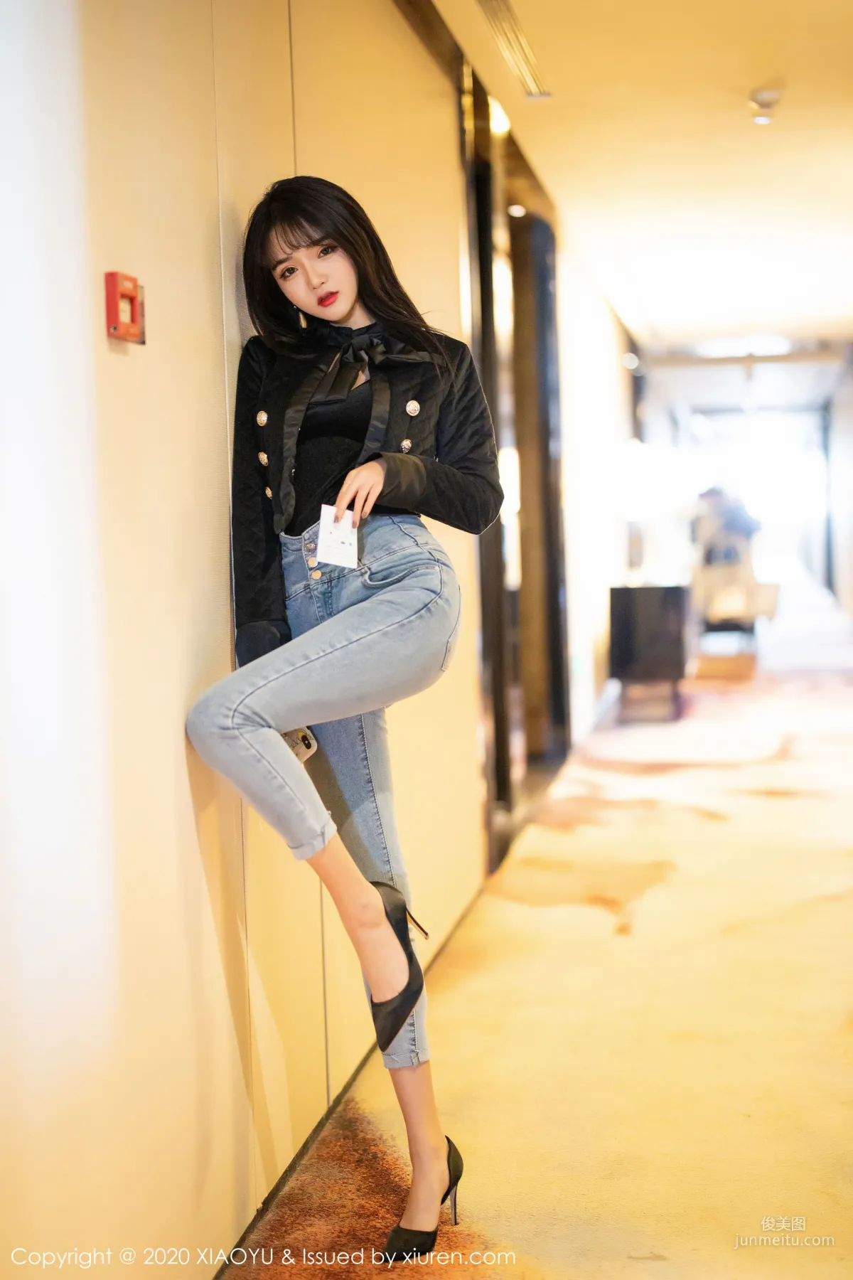Miko Jiang, Sexy Jeans and Lingerie Theme Temptation [XIAOYU] Vol.235 Photo Set photo 23