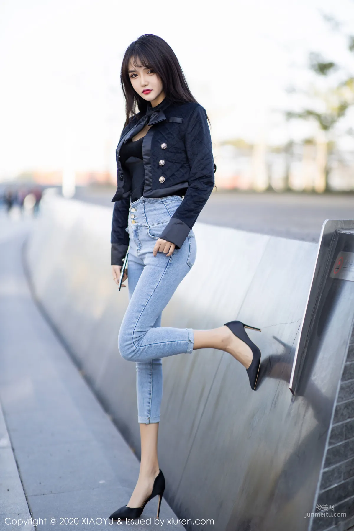 Miko Jiang, Sexy Jeans and Lingerie Theme Temptation [XIAOYU] Vol.235 Photo Set photo 6