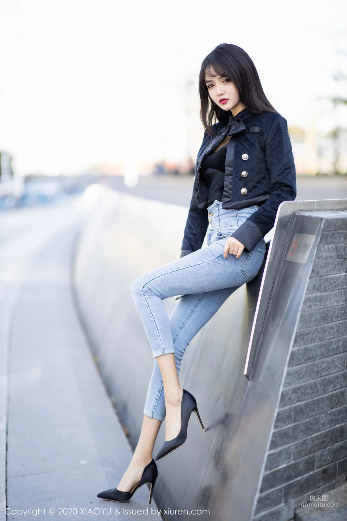 Miko Jiang, Sexy Jeans and Lingerie Theme Temptation [XIAOYU] Vol.235 Photo Set photo 7